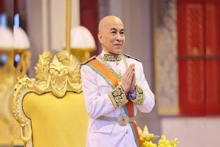 Kamboca kralında xərçəng aşkarlandı